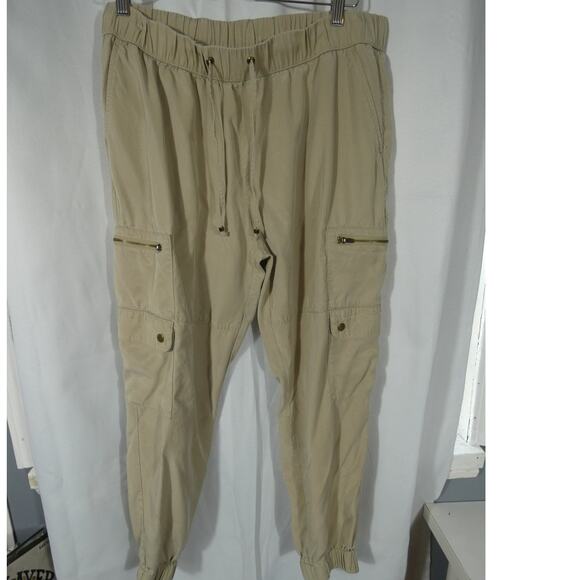 Banana Republic Large Women's Cargo Jogger Pants Beachy Lyocell - Picture 1 of 8